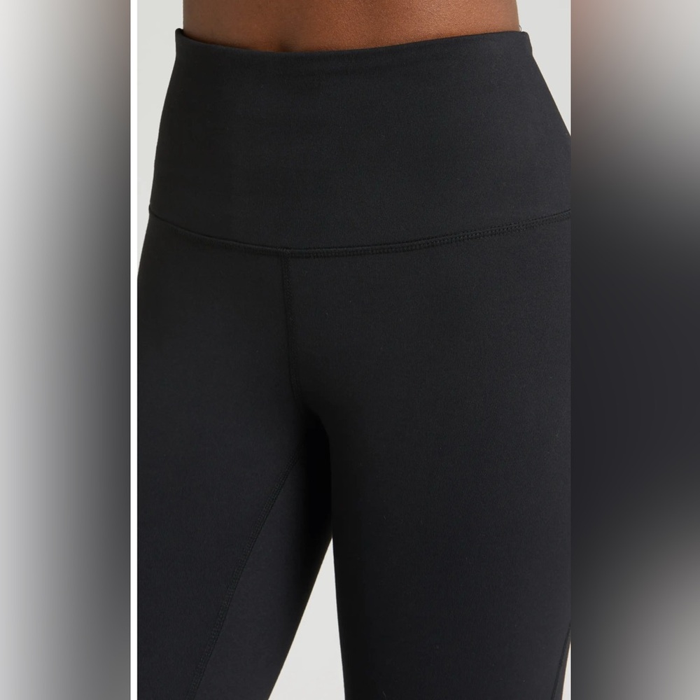 24.Zella high waisted black leggings small - Picture 5 of 10